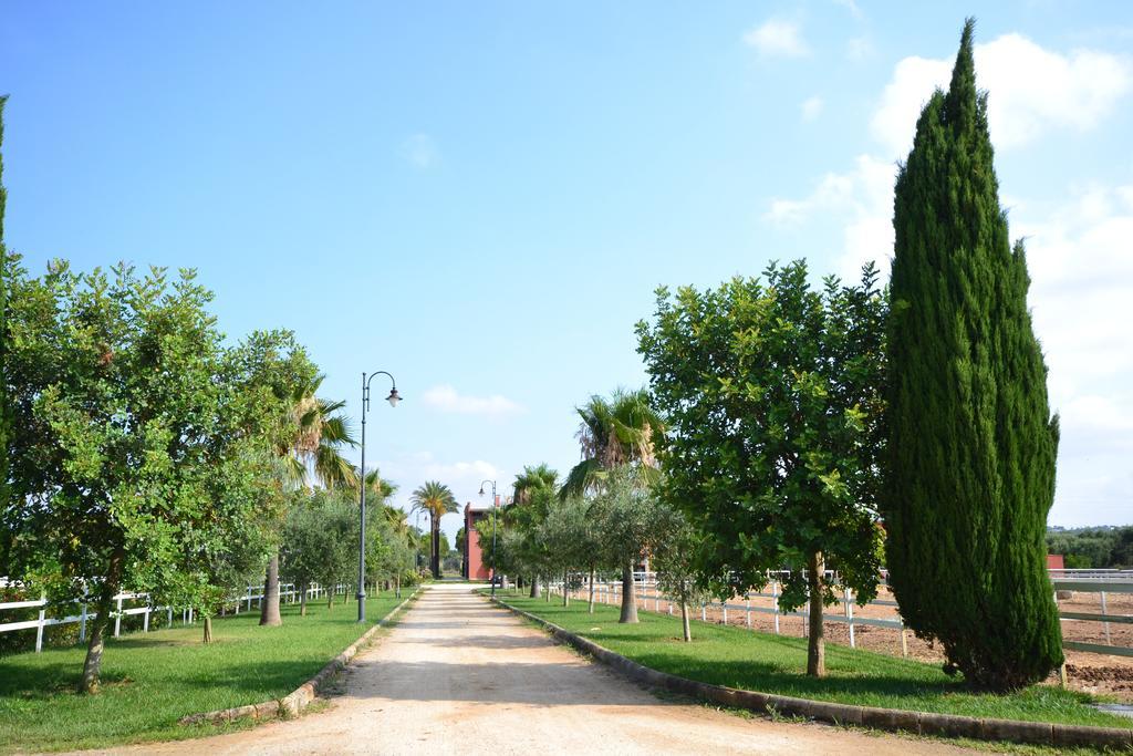 Amaregold Tenuta La Baronessa Resort Тулье Экстерьер фото