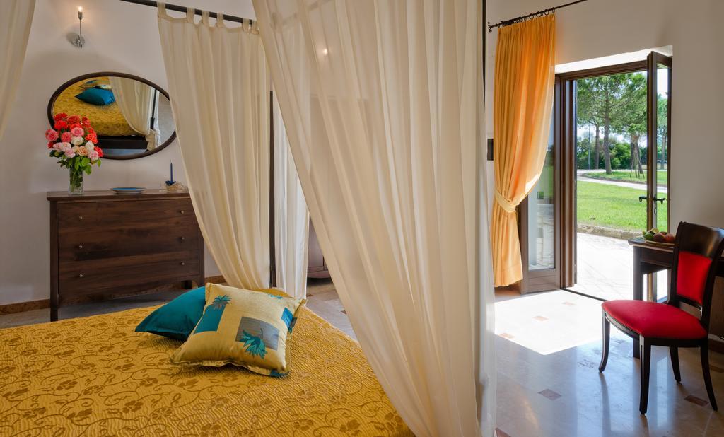 Amaregold Tenuta La Baronessa Resort Тулье Экстерьер фото